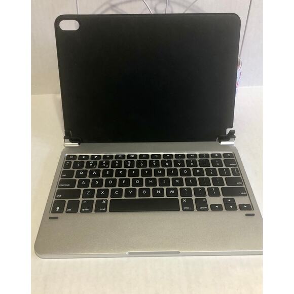 Brydge 11 Pro Wireless Bluetooth Backlit Case Keyboard IPad Pro 11" Inch Silver - Picture 12 of 14